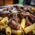 garlic butter steak tips with cheesy rigatoni