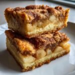 snickerdoodle apple pie bars