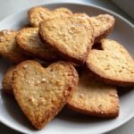 heart shaped cookies valentines day graphic