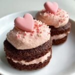 mini cakes for valentines day